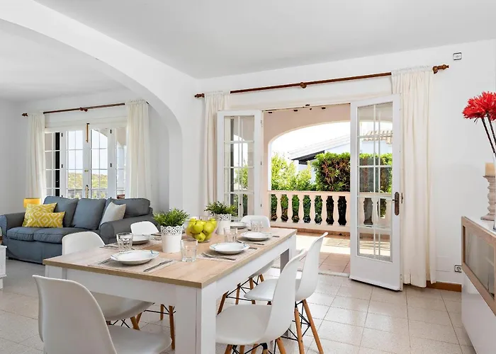 Cala Llonga Villa Mahón